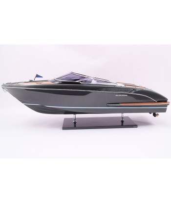 Riva Rivamare 79 cm Modellbausatz – London Grey est présent 