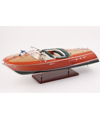 Riva Ariston 68cm Modell de technologie