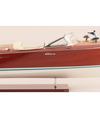 Riva Super Tritone 82cm Modellbausatz – Elfenbein rembourrage situé sous