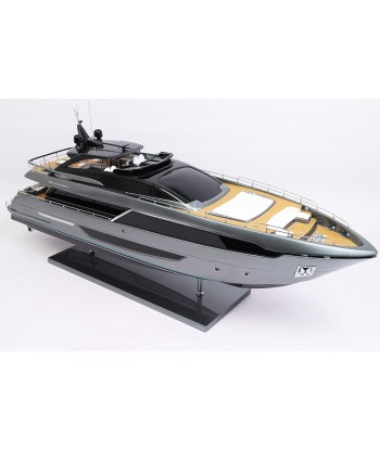 Riva Corsaro 100 cm Modellbausatz – Grauer Hai rembourrage situé sous