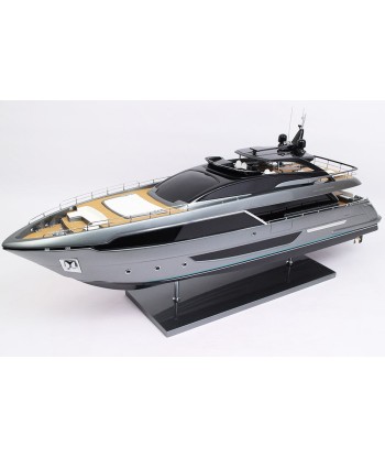 Riva Corsaro 100 cm Modellbausatz – Grauer Hai rembourrage situé sous